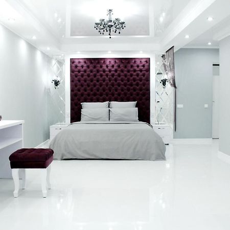 Apartaments On Prospekt Mira 35 Krivoy Rog Ngoại thất bức ảnh