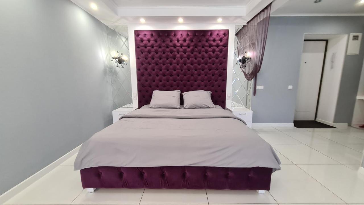 Apartaments On Prospekt Mira 35 Krivoy Rog Ngoại thất bức ảnh